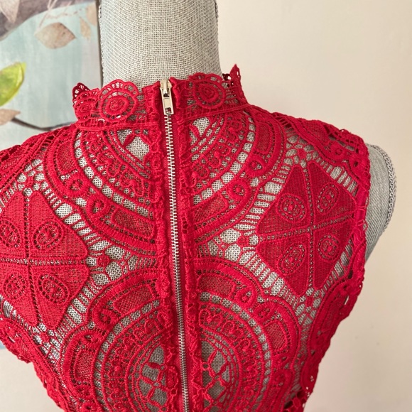 CHARLOTTE RUSSE STUNNING ❤️RED❤️ SPECIAL OCCASION DRESS SIZE MEDIUM 🌟EUC🌟 - Picture 6 of 12